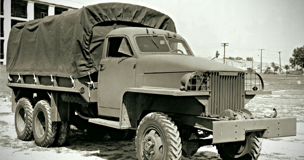200 тысяч "Студебеккеров" по Ленд-Лизу: почему США избавлялись от этих грузовиков, а советские водители их боготворили