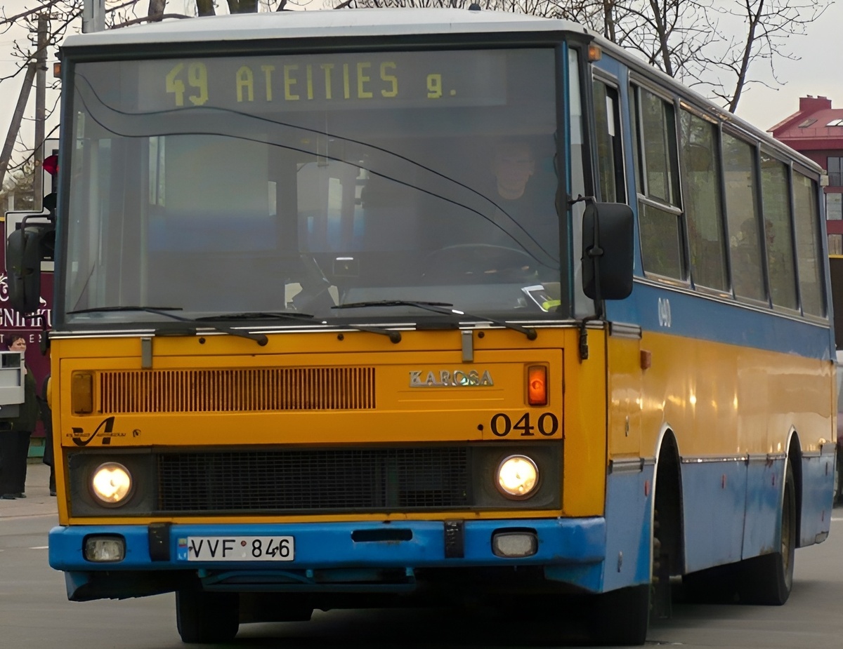 Внешний вид автобуса KAROSA B 731. Вильнюс. Республика Литва.