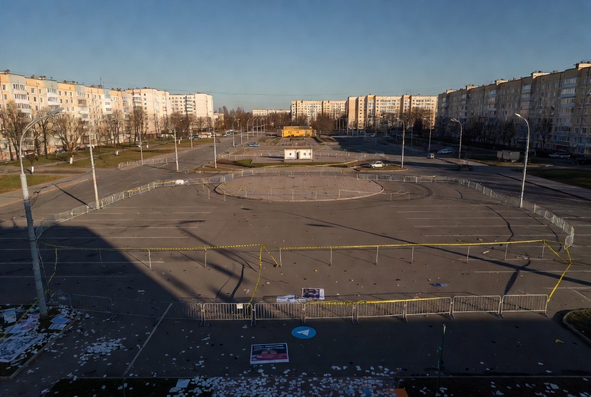 Фон: от «технических мер» к полной изоляции.