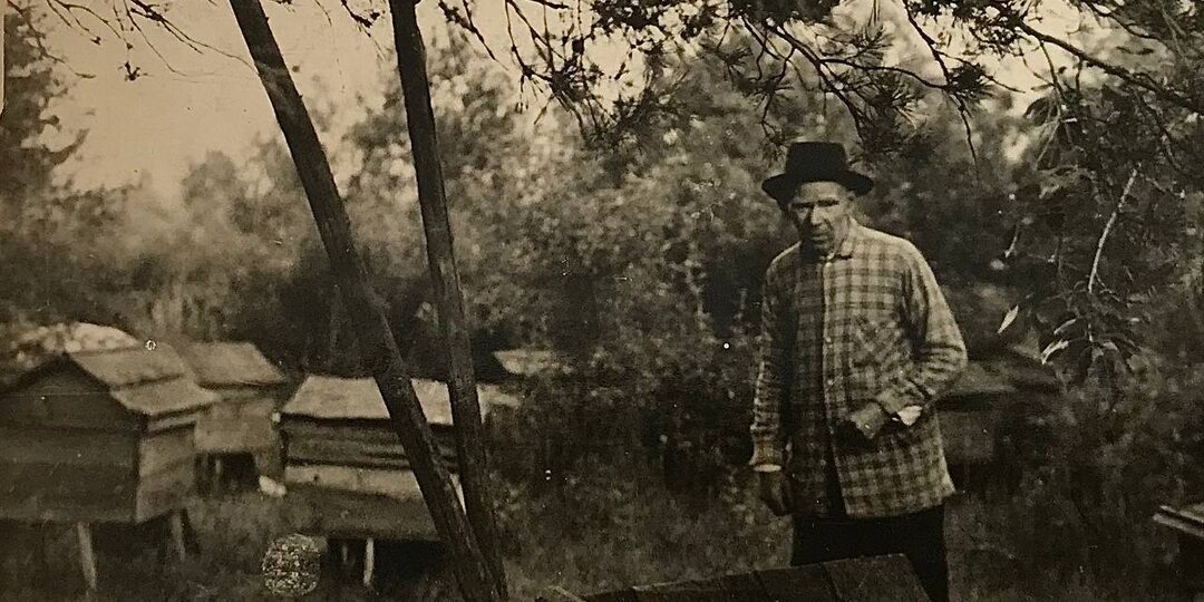 Август Тользяк и его сад: легенды Седельниковского района