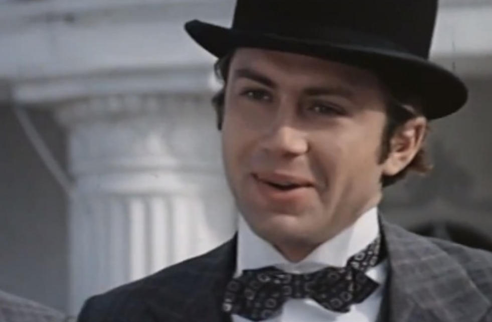 Кадр из фильма. Иван Шабалтас в образе Василия-деда