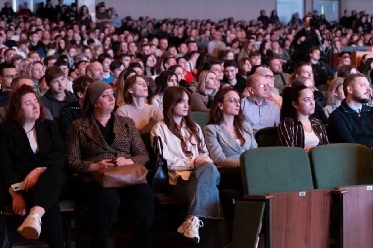    Минздрав Тульской области рассказал о поддержке будущих медиков в регионе
