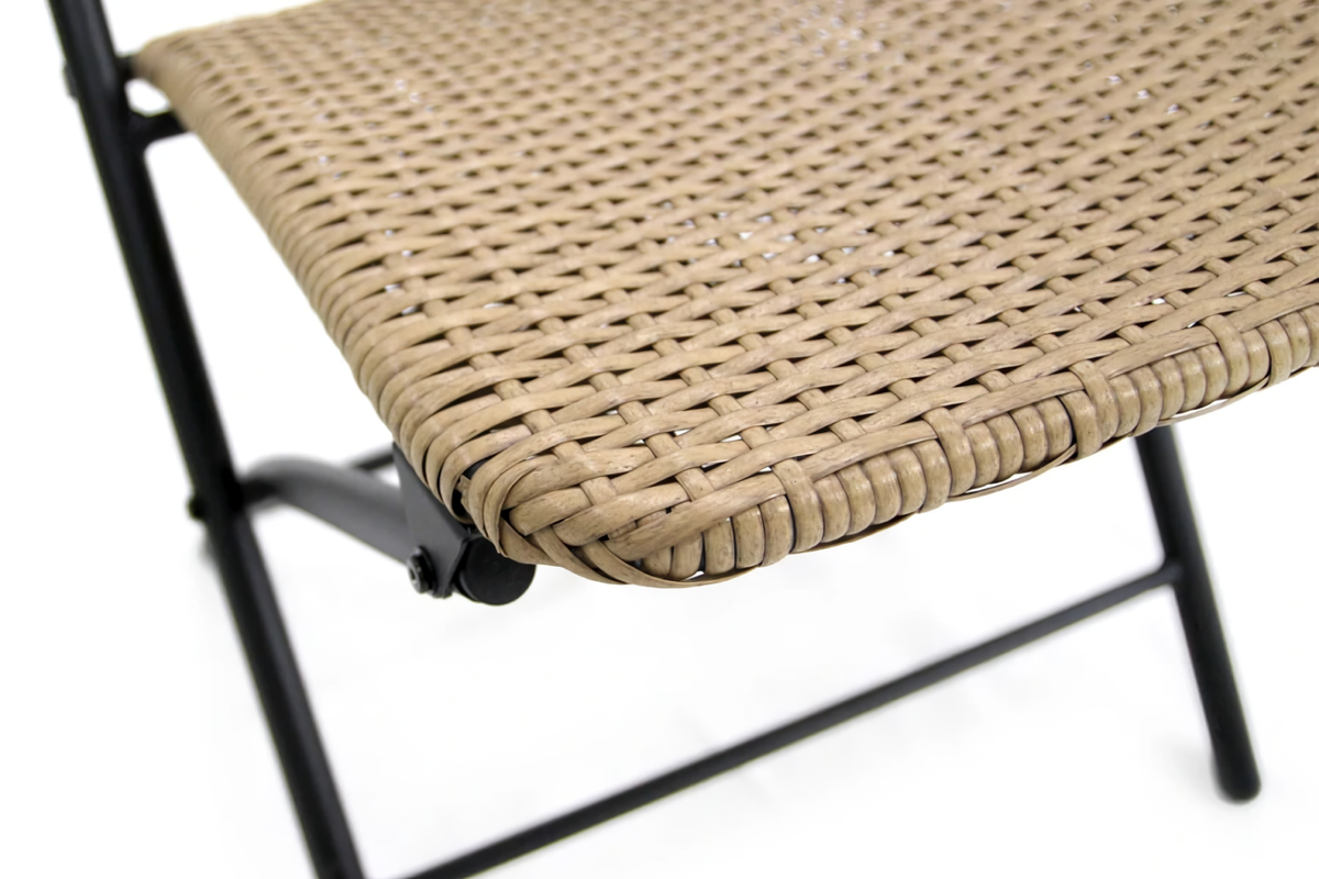 Тугое плетение устойчиво к механическим нагрузкам.