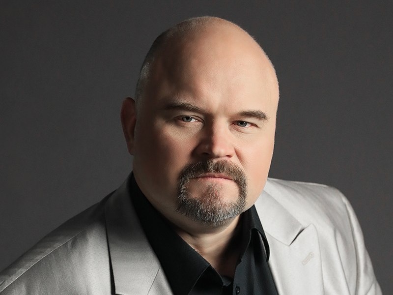 Михаил Гужов