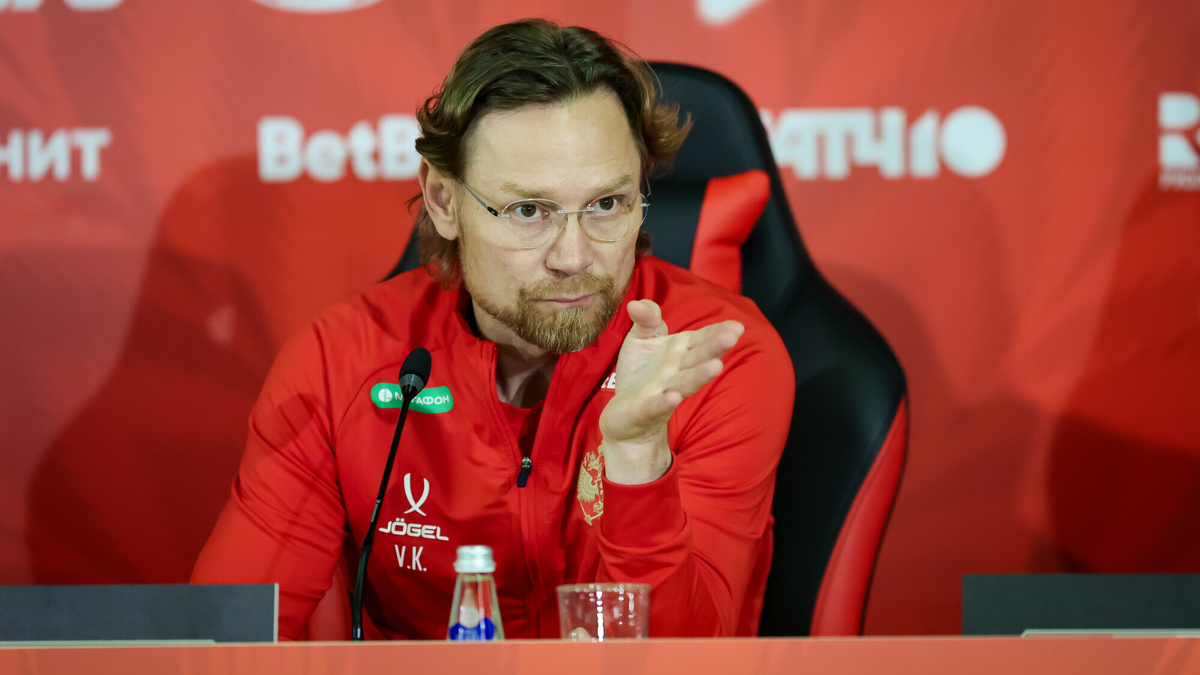 Хамоватый и резкий на пресухах и послематчевых интервью, Карпин заслуженно не любим журналистами. Зрители его тоже так и не полюбили. Мат в разговоре с игроками, второе Я Карпина.