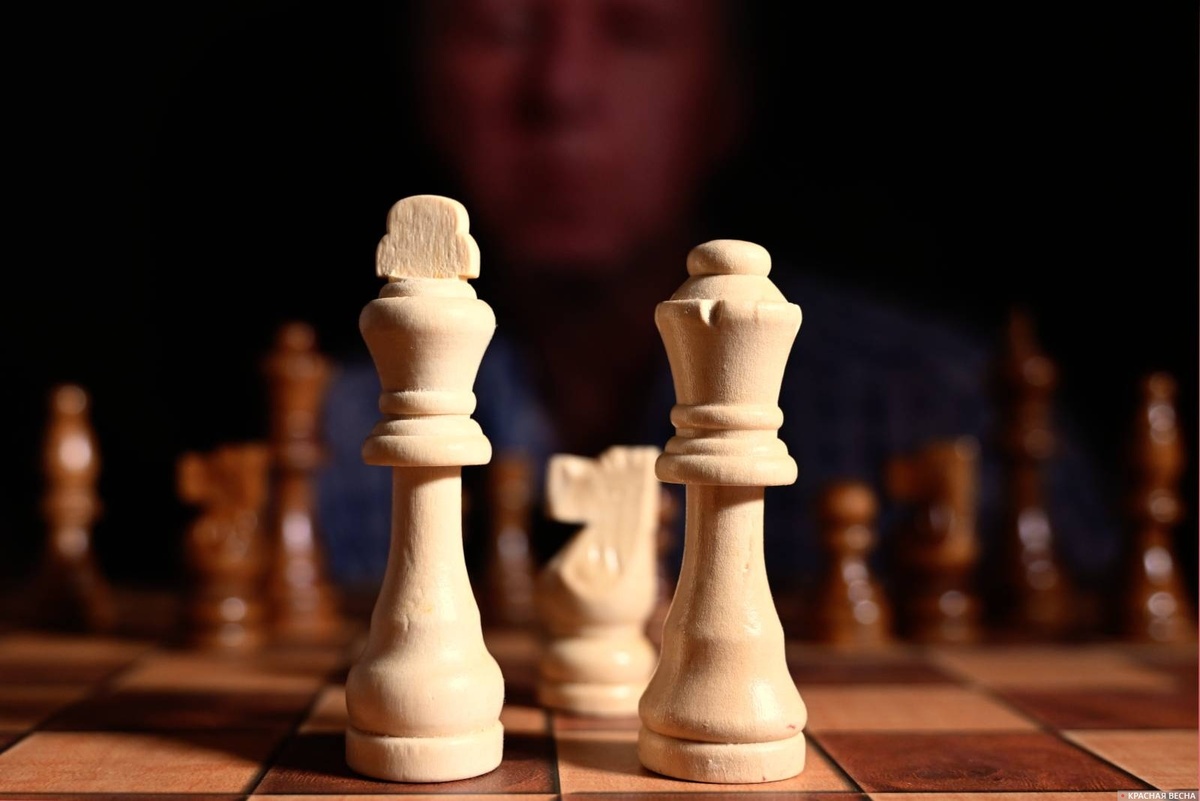     Шахматы   
Иван Лазебный (с) ИА Красная Весна