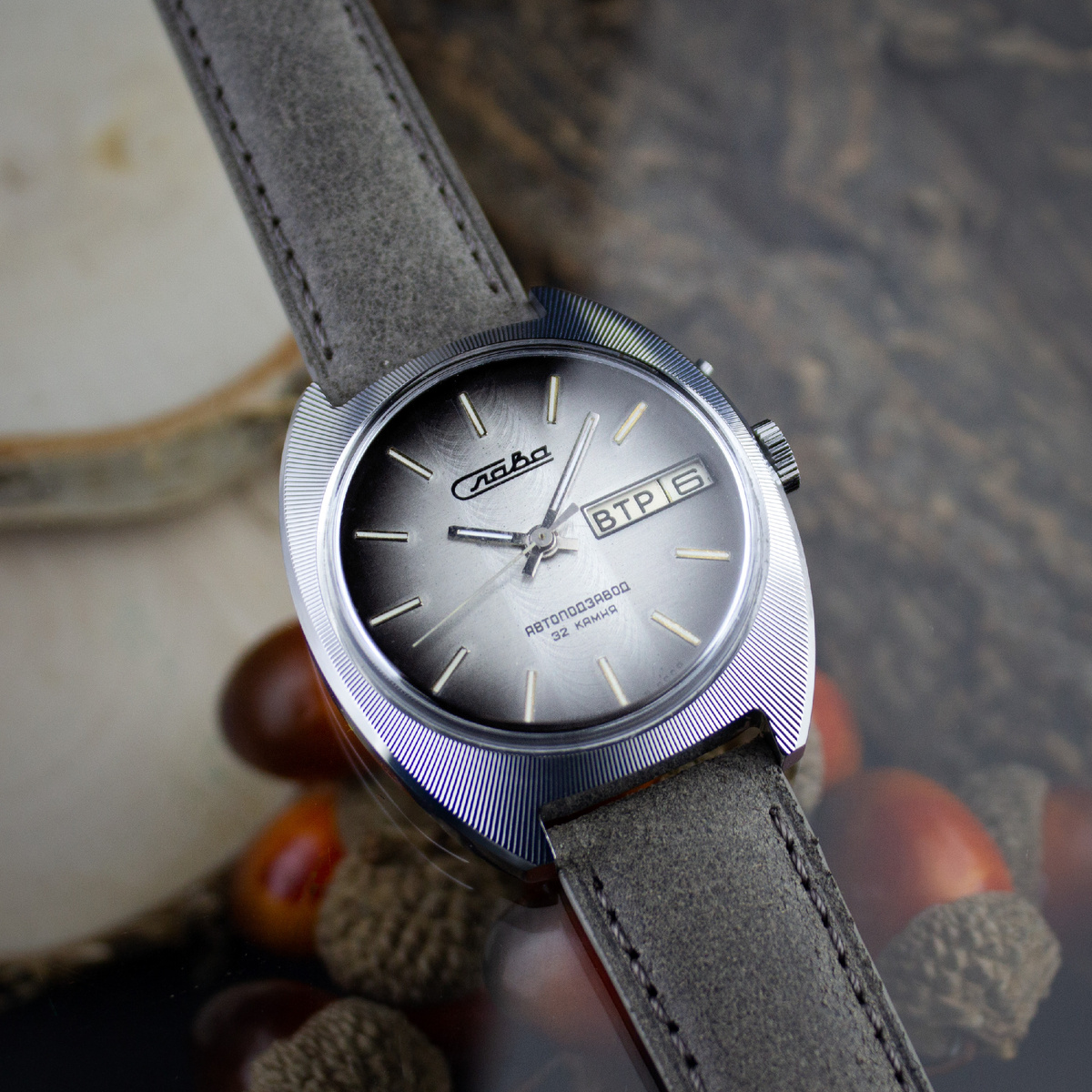 Часы «Слава» 32 камня