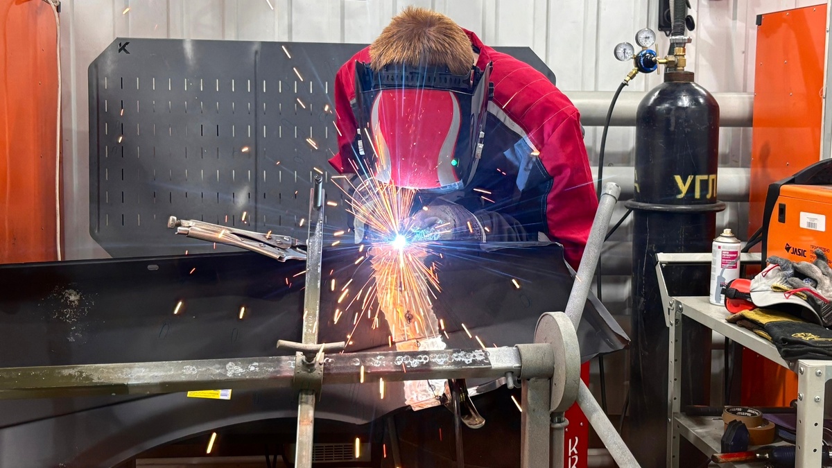    В Сургуте, Советском и Когалыме стартовал этап чемпионата «Профессионалы»