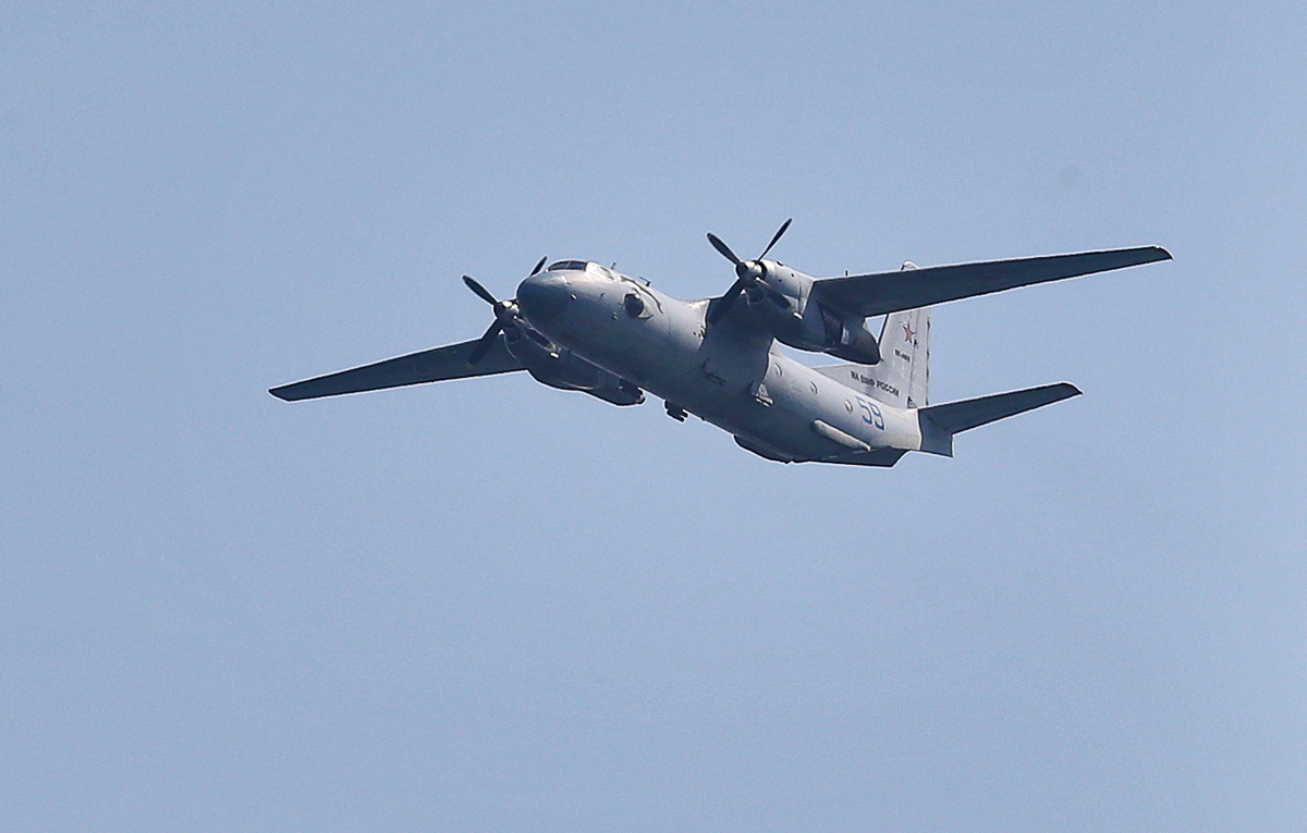    Самолет Ан-26  Сергей Мальгавко/ТАСС