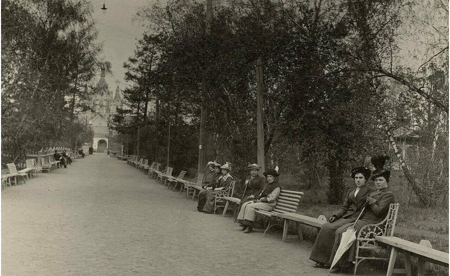 Прогулка по дореволюционному Красноярску: мир, где смеялись негромко и читали между строк