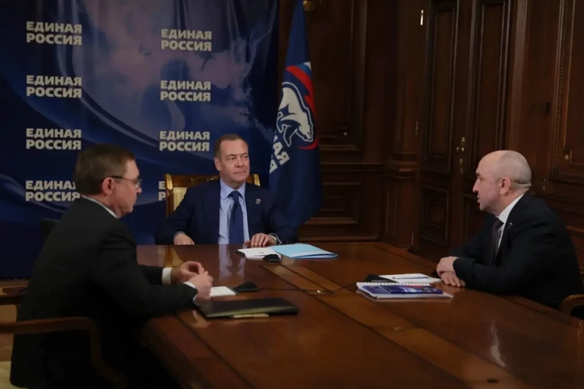    Новая должность.