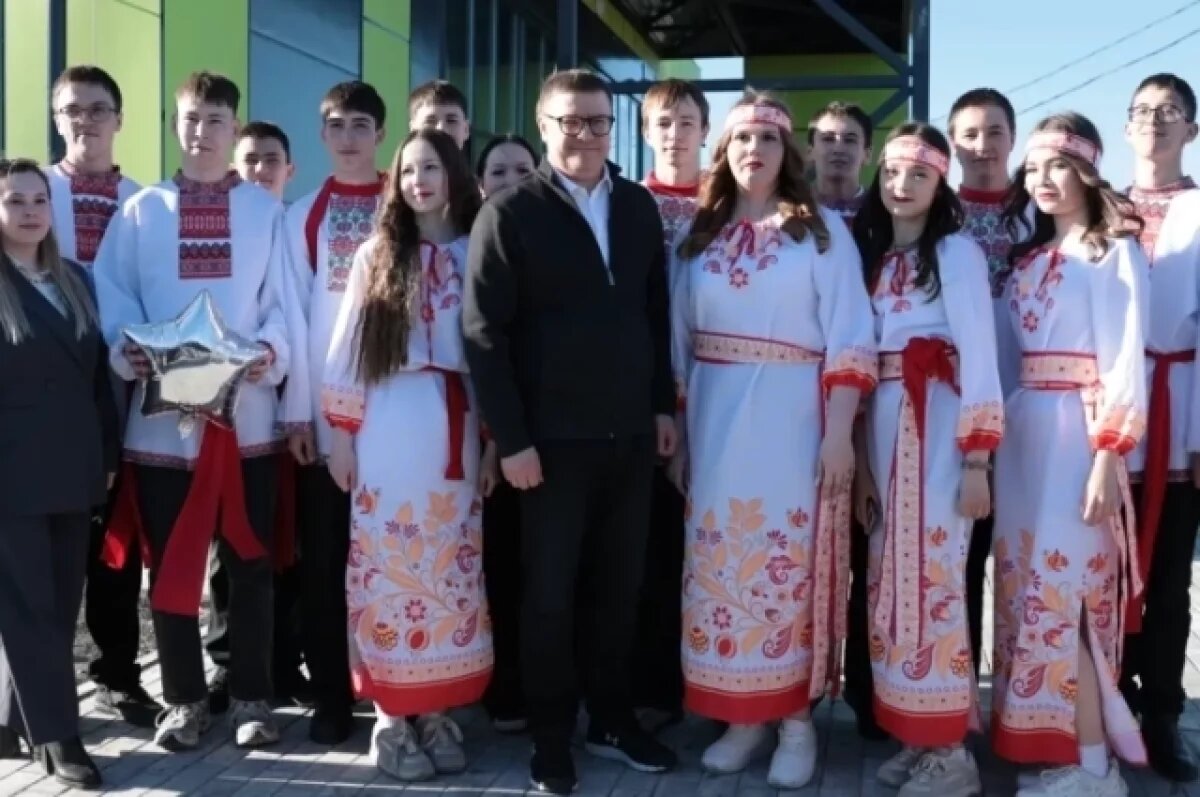    Как «Солнце» согрело всё село.