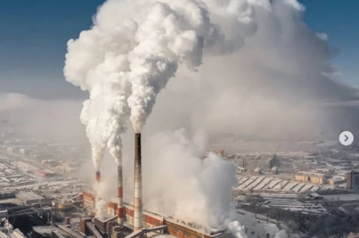    Власти Башкирии прокомментировали регулярные выбросы заводов в воздух