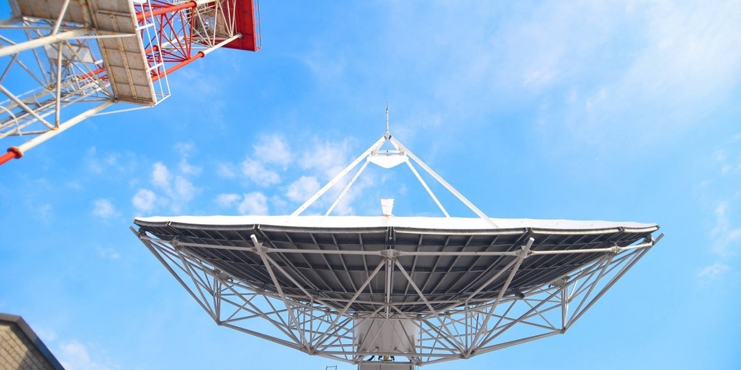 ГКРЧ выделила полосы для работы спутниковой связи на смартфонах