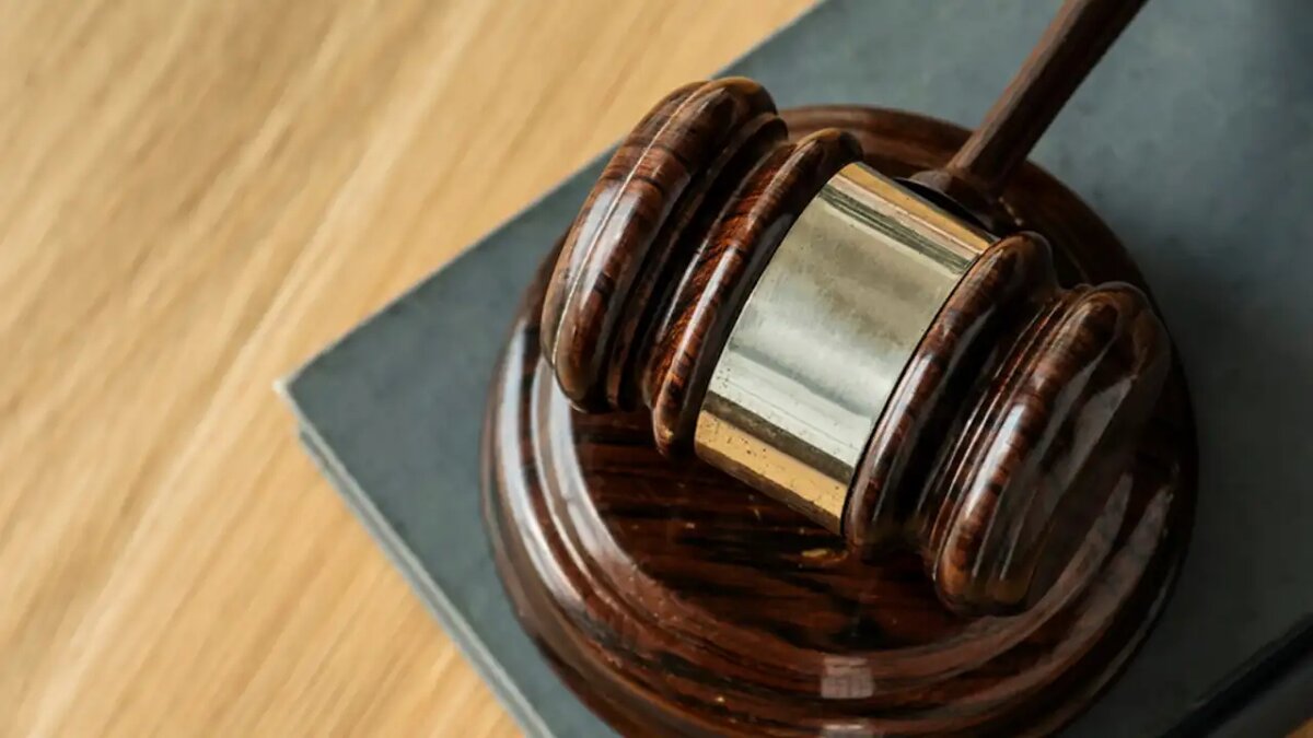     © freepik.com/rawpixel.com