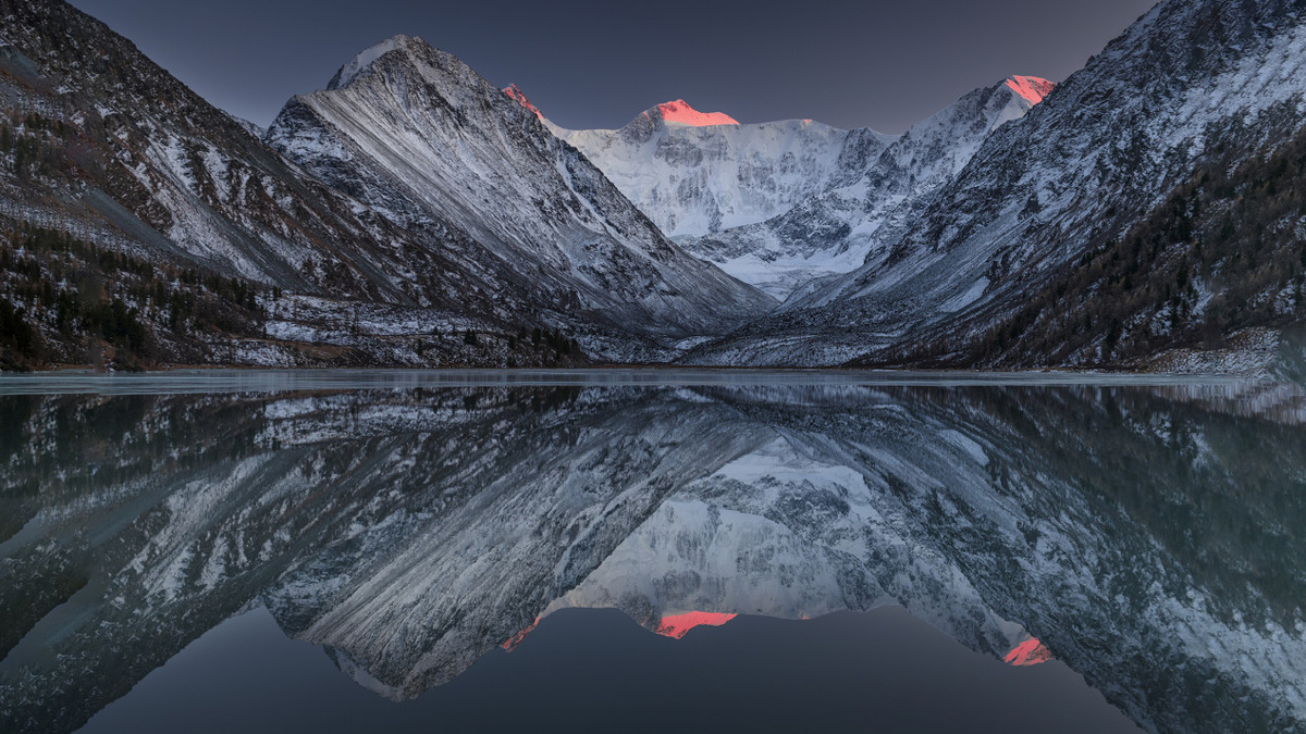 Две Белухи. Фото: Светлана Казина, участник конкурса РГО «Самая красивая страна»