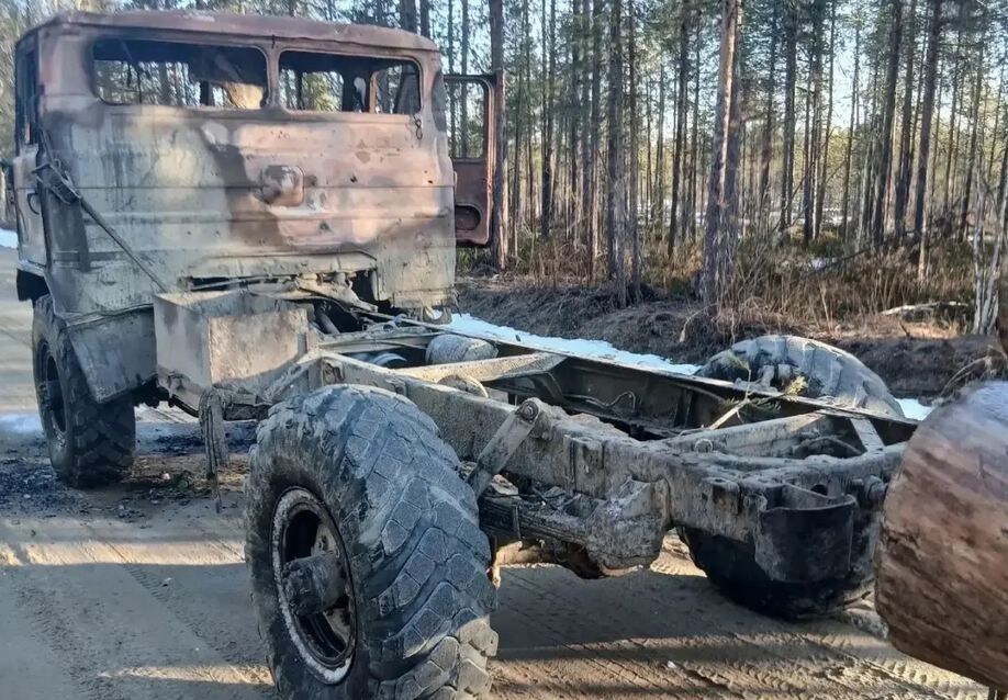    На трассе в Карелии сгорел грузовой автомобиль© Госкомитет Карелии по безопасности