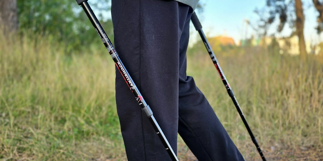 Скандинавская ходьба: реабилитация или маркетинг? Техника, спасающая колени и тазобедренные суставы