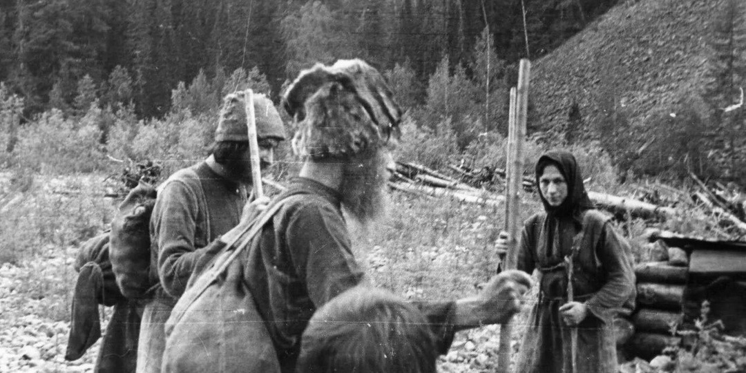 Таёжные робинзоны: как семья староверов прожила 40 лет в лесу, не зная о войне и Гагарине