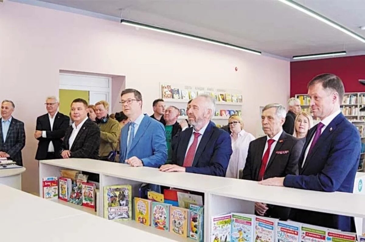    Заседание – в библиотеке. Депутаты проверили, как работает «Гайдаровка» после модернизации.