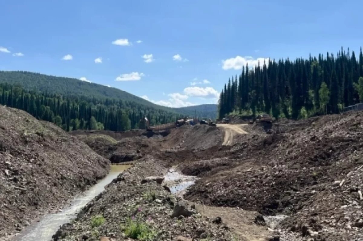    Золотодобытчик заплатил 4,5 руб. за вред, причинённый реке в Междуреченске