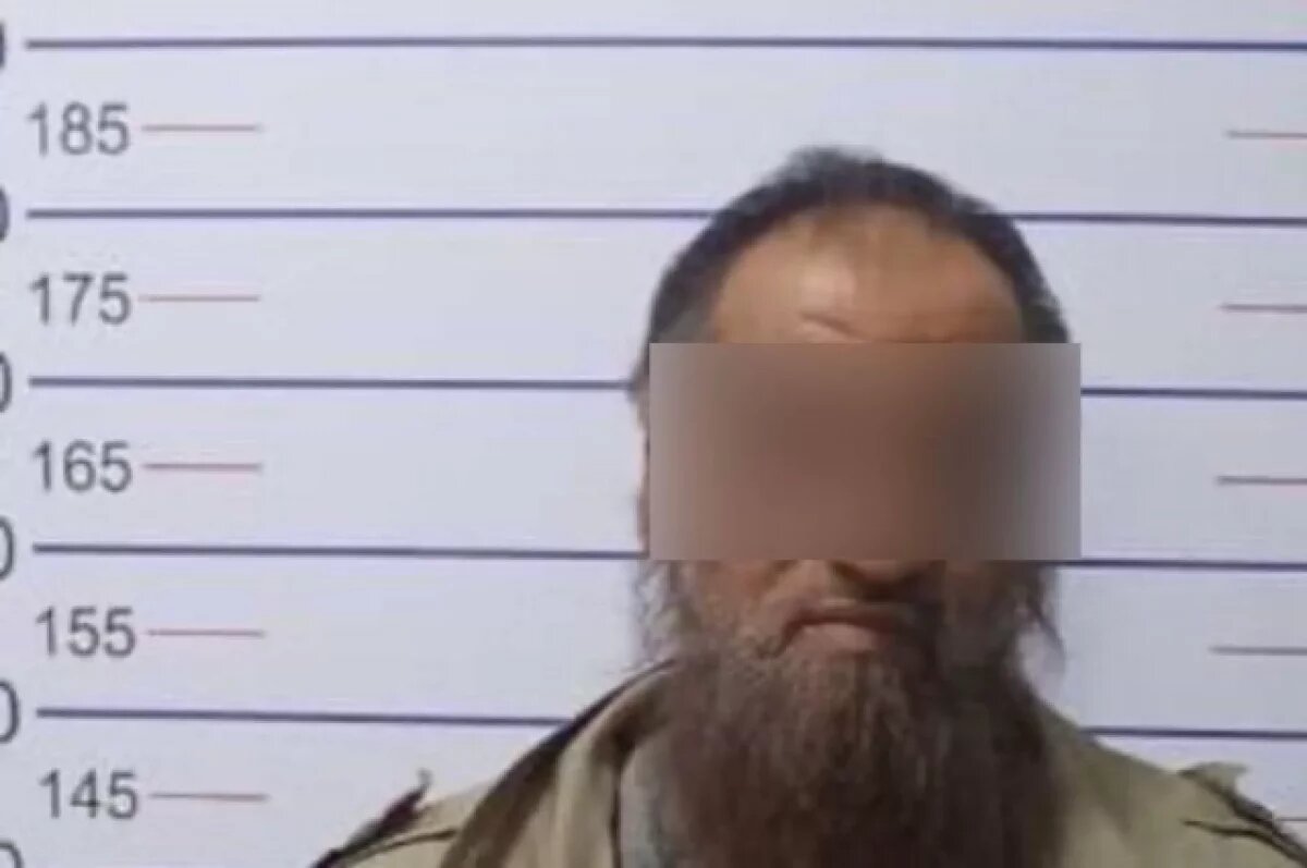    Юрист раскрыл наказание для кормившего детей конфетами с иглами на улице