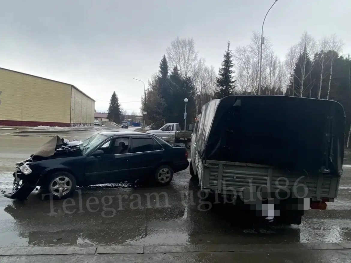    В столице Югры нетрезвый водитель стал виновником ДТП