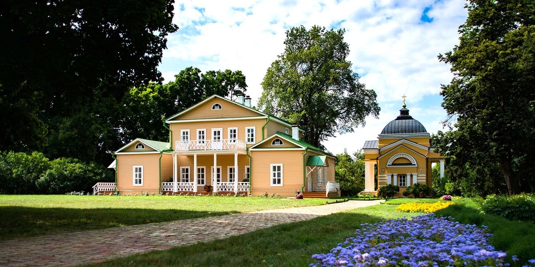 Куда поехать, чтобы увидеть живую историю русской литературы