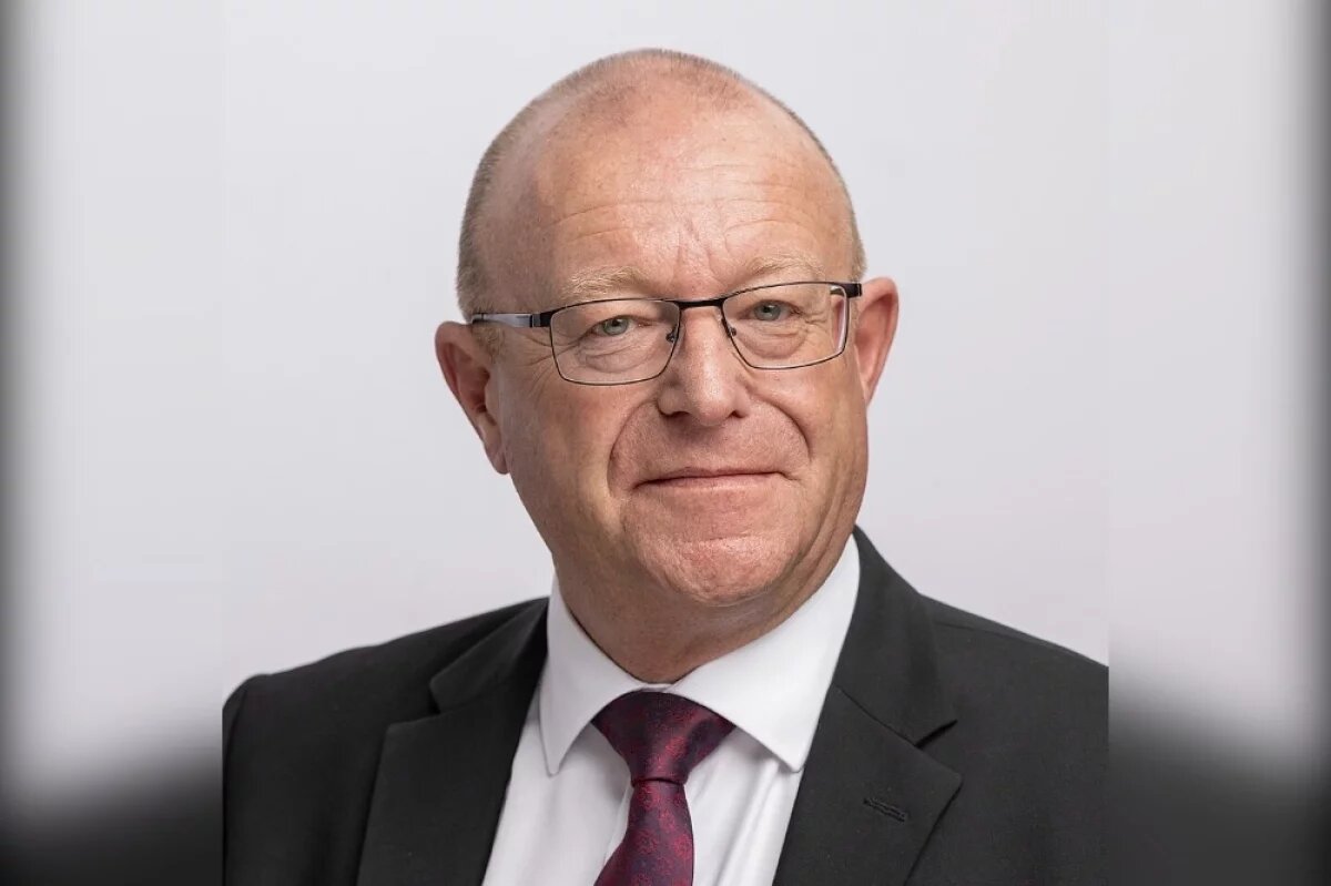    Жан-Люк Аддор.