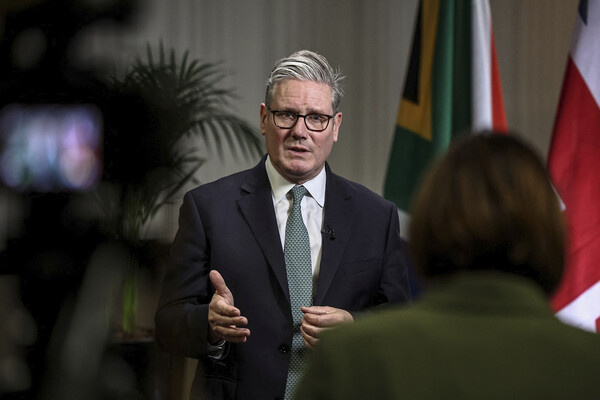 HENRY NICHOLLS/Reuters   📷