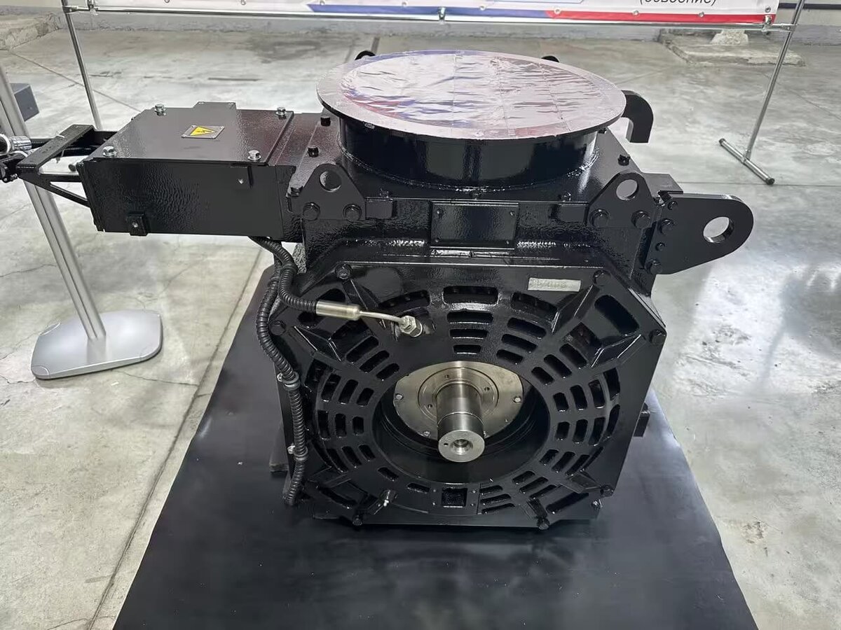     Двигатель ТАД650