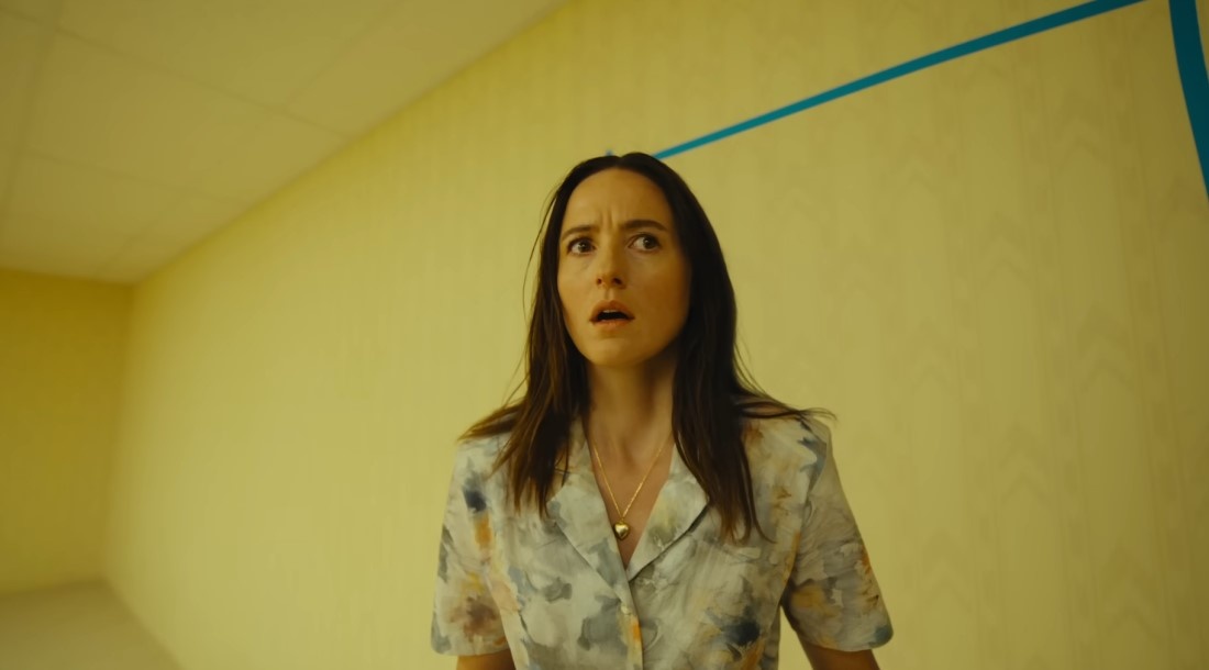     Кадр из фильма «Закулисье реальности» (2026)