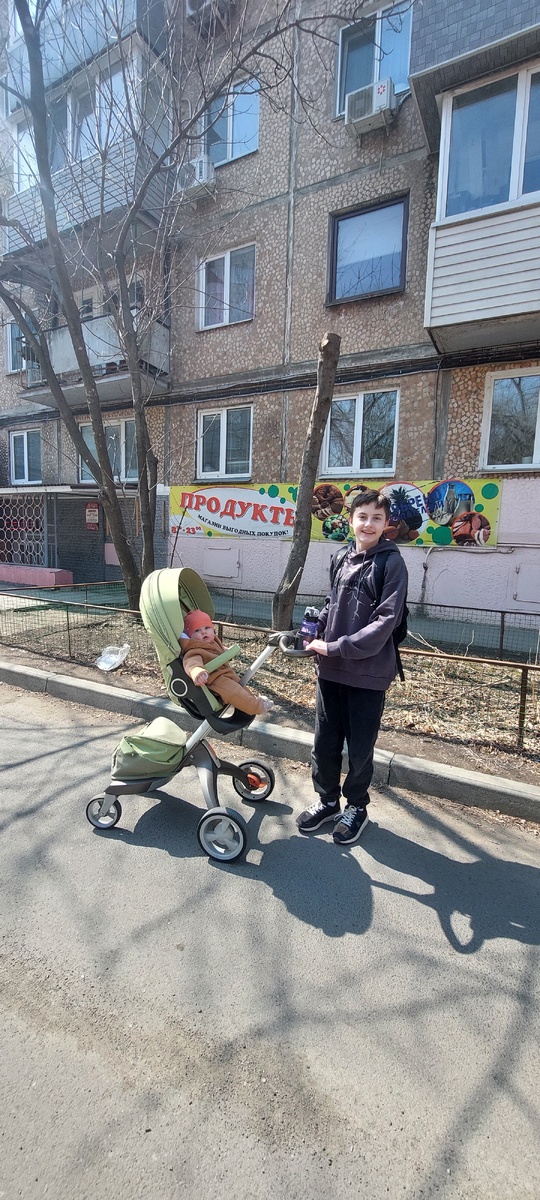 В парикмахерскую шагаем.