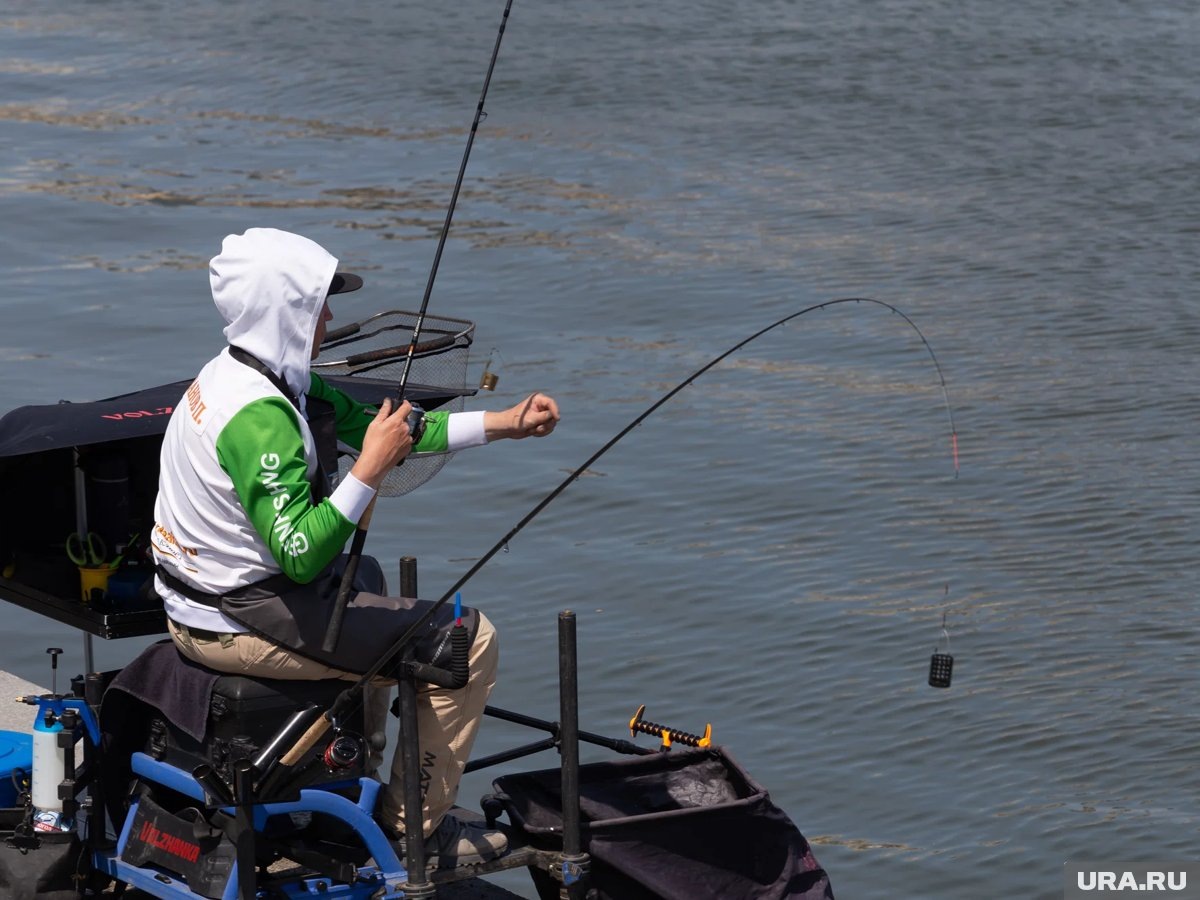    В регионах вводят ограничения на ловлю рыбы весной