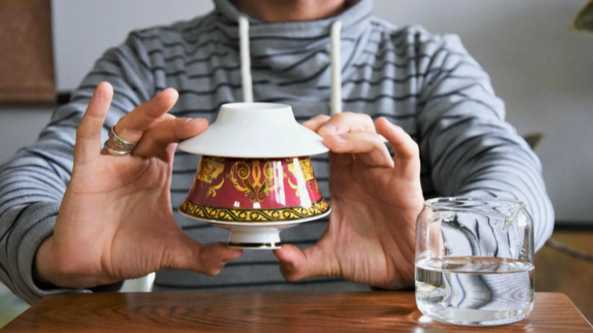 Специальные чашки — гайвани (Фото из интернета)