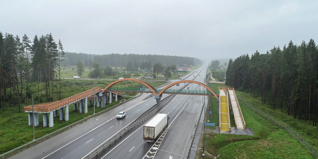 Информационная поддержка на скоростных трассах