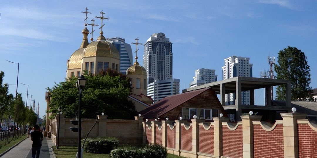 Православие в Чечне: Храм посреди мечетей и новая эпоха