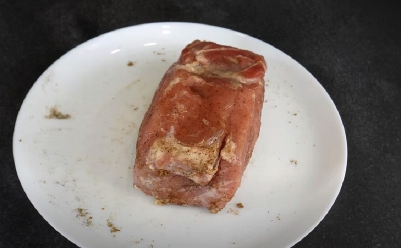 Домашнее мясо на бутерброды: простой способ заменить магазинную нарезку