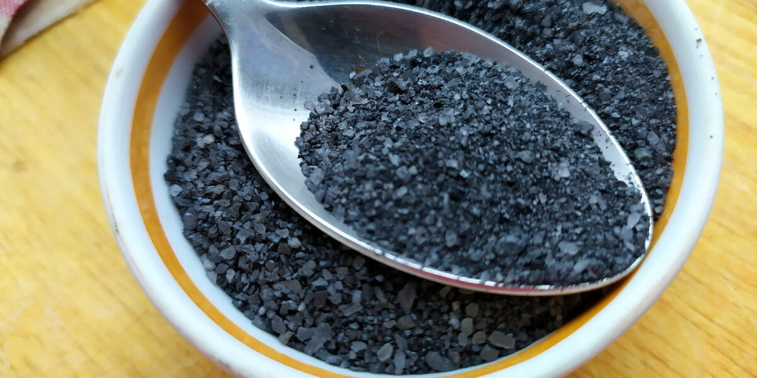 Черная четверговая соль