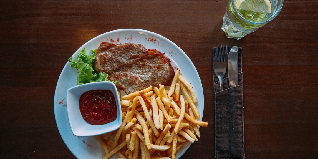 Кубанцы стали игнорировать рестораны и чаще посещать точки фастфуда