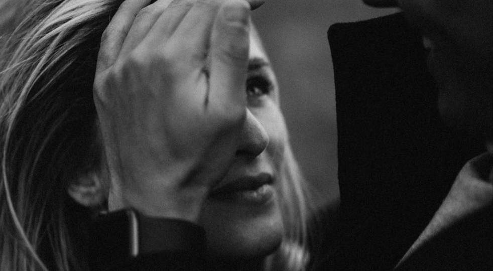 Отношения стали роскошью. И большинство людей не могут себе её позволить — не из-за денег