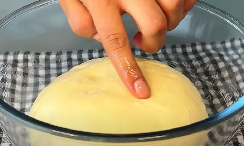 Настоящая неаполитанская пицца дома: идеальное воздушное тесто и сочная начинка