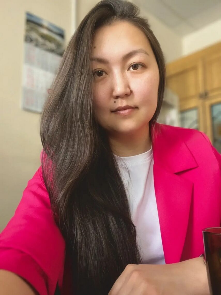 Наргиза Ходова в своей жизни видела многое – пургу и северное сияние, горные водопады родины родителей и тёплые рассветы русских степей.