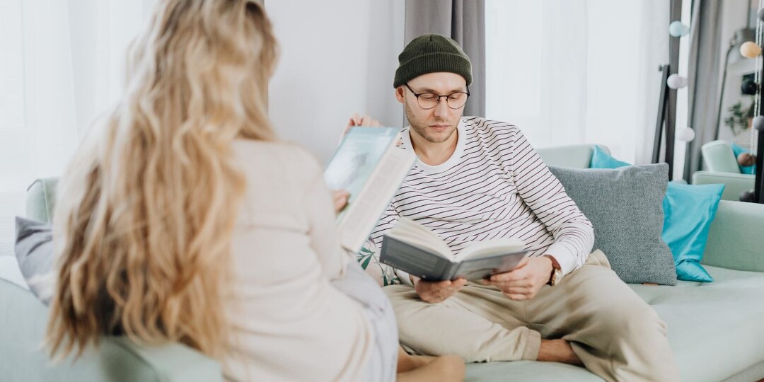 – Не родишь, проваливай из моей квартиры! – муж и свекровь выгоняют меня. Часть 4