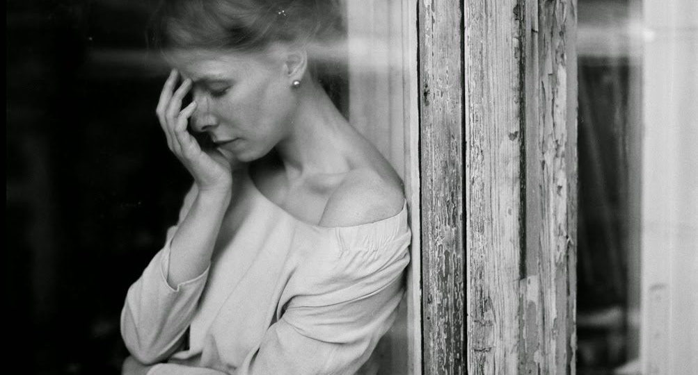 Почему в жизни есть всё — кроме тебя самой. И как это связано с тем, кем ты себе позволяешь быть