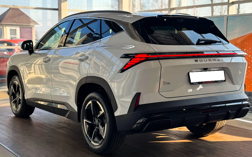 Soueast S06, (2026 года). Фото взято с сайта auto.ru