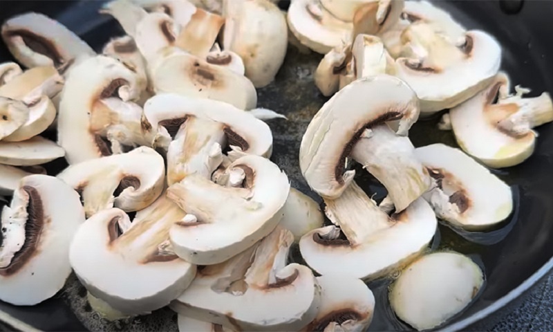 Готовим дома популярный армянский завтрак