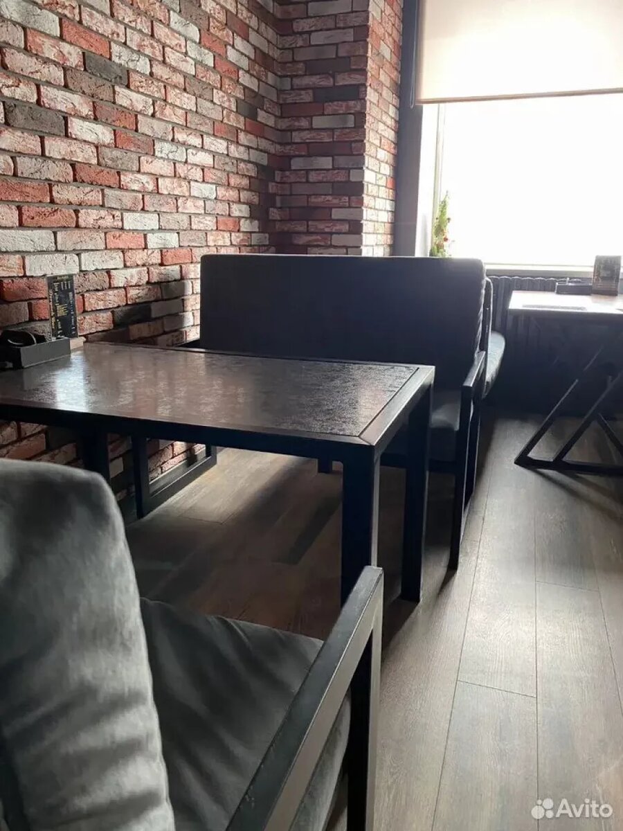    Бар находится на улице Эмилии Алексеевой, 34. Источник: avito.ru