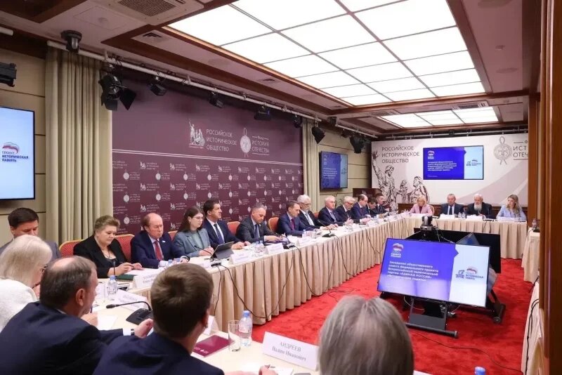     фото - тг-канал А. Хинштейна