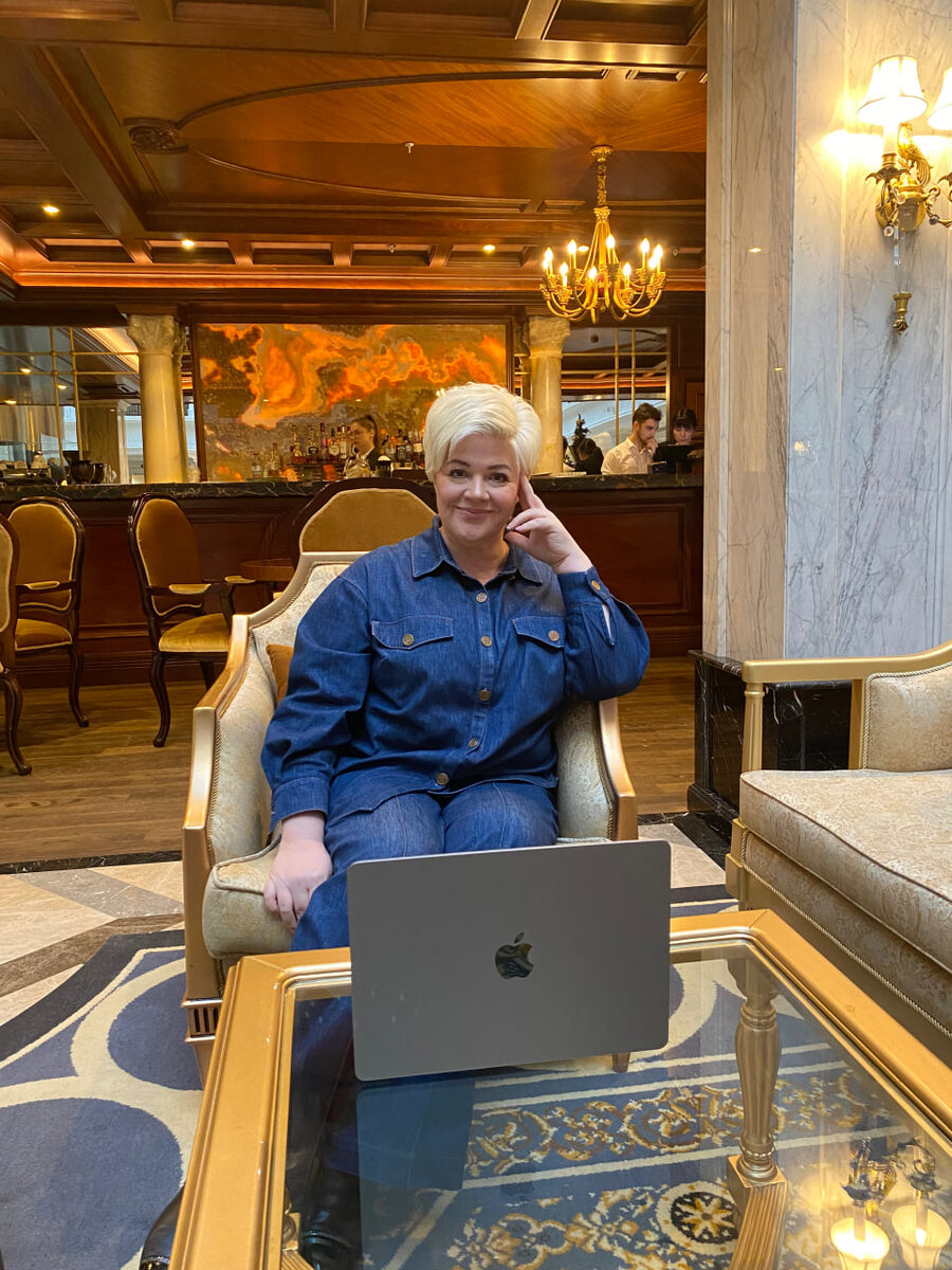 Юлия Калинина - эксперт по созданию и упаковке дорогих услуг, СЕО Академии «Мир экспертов»